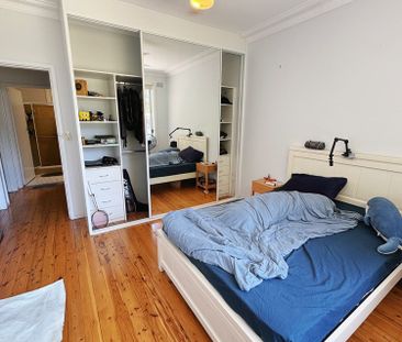 4-bedroom shared house, Hamilton Street - Photo 2