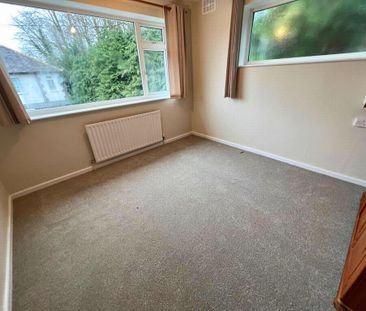 3 bedroom end of terrace house to rent - Photo 3