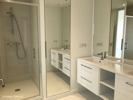 Appartement T5 à louer - 116 m² - Photo 4