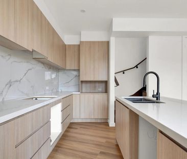 Brand New - Modern Two-Bedroom Townhouse in Prime Reservoir Location - Photo 6