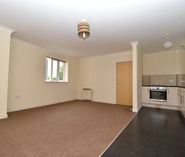 Colchester Road, Wivenhoe, Colchester, Essex, CO7 9HS - Photo 3