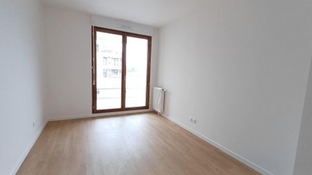 location Appartement T2 DE 48.42m² À ARPAJON - Photo 4