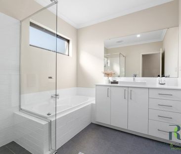 30B Weld Road, Palmyra, WA 6157 - Photo 6