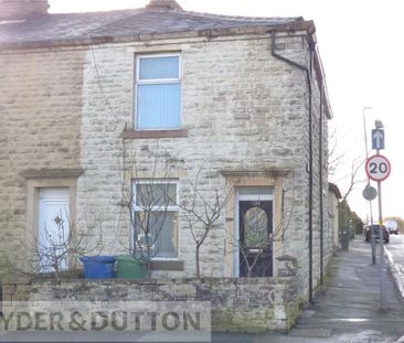 2 bedroom end of terrace house to rent - Photo 1