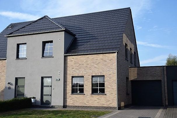 Huis te huur - Photo 1