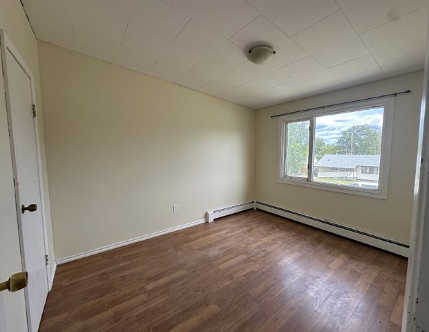 300-109 - 1255 - 1257 Douglas Street - 1257 - UPPER - Photo 1