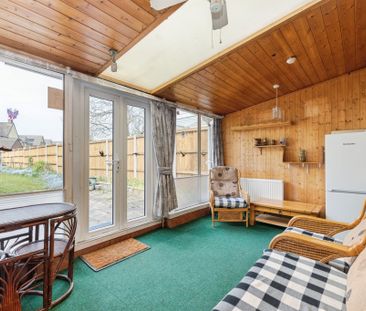 Barley Way, Attleborough - Photo 1