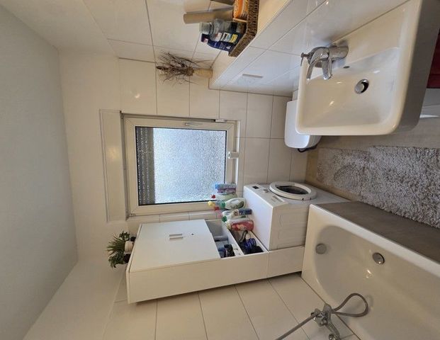 Mieter sucht nach Nachmietern: 3-Zimmerwohnung mit Balkon - Foto 1