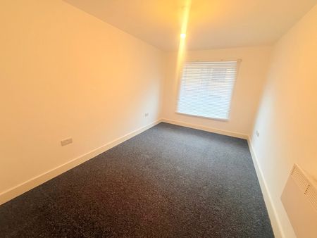 Newton Road, Yeovil, Somerset - Photo 5