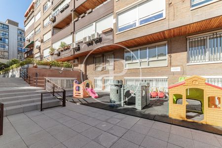 Exclusive flat for rent in Puerta de Hierro - Ciudad Universitaria (Madrid) - Photo 5