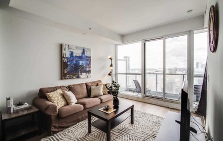 For Lease - 70 Temperance Street Unit# 4317, Toronto, Ontario - Photo 3