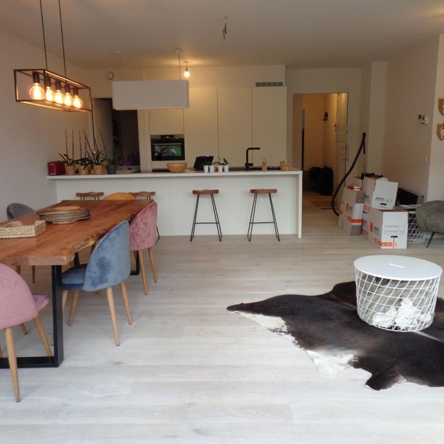 Te Huur: Dilbeek - Photo 1