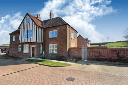 3 bedroom semi-detached house to rent - Photo 3