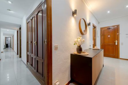 Calle del Doctor Esquerdo, Madrid, Community of Madrid 28007 - Photo 3