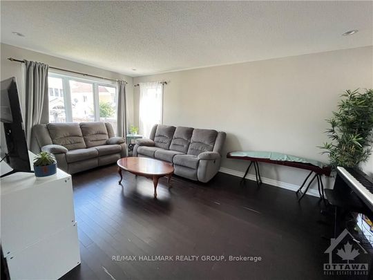 For Lease - 110 Garrity Crescent, Barrhaven, Ontario - Photo 1