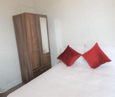 4 bedroom house share to rent - Photo 6
