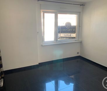 Location Appartement 2 pièces 45m² ST AVOLD 57500 - Photo 2