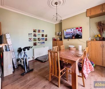 Gainsborough Drive, Westcliff, SS0 9AJ - Photo 3