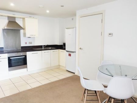 1 bedroom apartment to rent - Photo 4