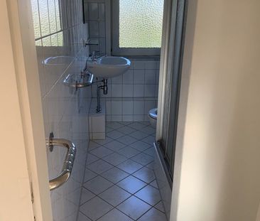 frisch sanierte 2,5-Zimmer-Wohnung im Dachgeschoss - Photo 5