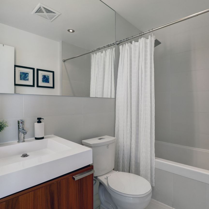 For Lease - 318 King Street Unit# 1305, Toronto, Ontario - Photo 1