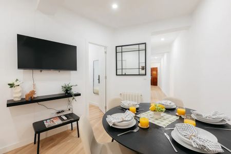 Plaça dArtur Piera, Valencia, Valencian Community 46018 - Photo 5