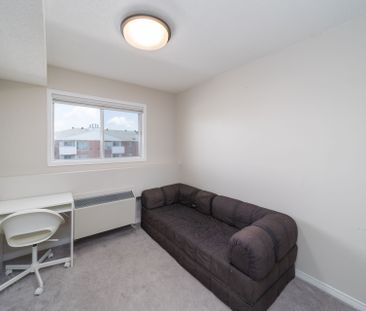 For Lease - 120 Bell Farm Road Unit# 304, Barrie, Ontario - Photo 4