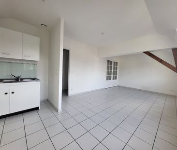 Location Appartement 2 pièces 53m² - Photo 2