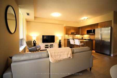 211 1105 Leslie Street - Photo 4