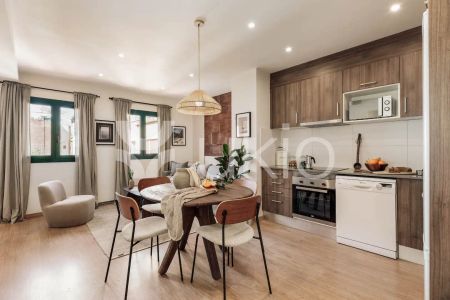 Apartamento de alquiler en Carrer del Duc, Barri Gòtic - Photo 2