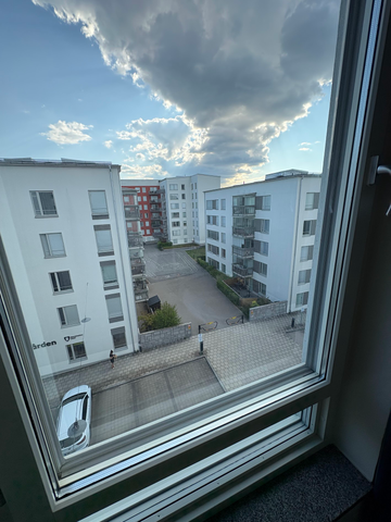 Surtsögatan, Kista - Photo 4