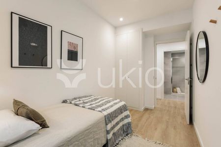 3 room luxury Apartment for rent in Barcelona, Spain - Photo 2