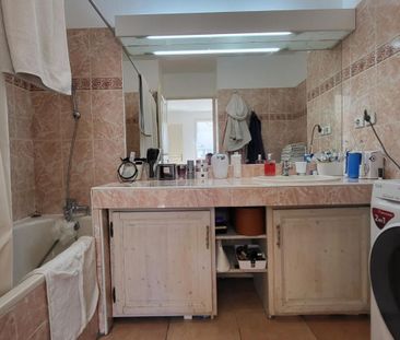 AIX EN PROVENCE Quartier BRUNET situé dans une résidence avec Piscine - Photo 6
