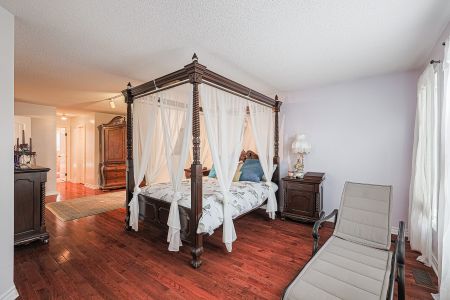 For Lease - 286 Green Lane, Markham, Ontario - Photo 3