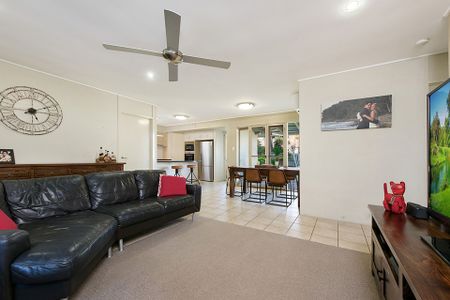 On Top of Buderim and Close to Everything&excl; - Six Month Lease Only&period; - Photo 5