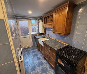 3 bedroom terraced house to rent - Photo 5