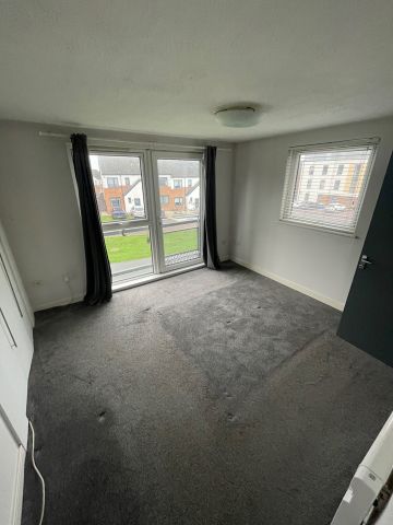 2 Bed Flat, Ferry Gait Place, EH4 - Photo 2