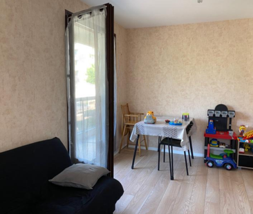 Location Appartement 2 pièces 42m² CHAMBERY 73000 - Photo 2