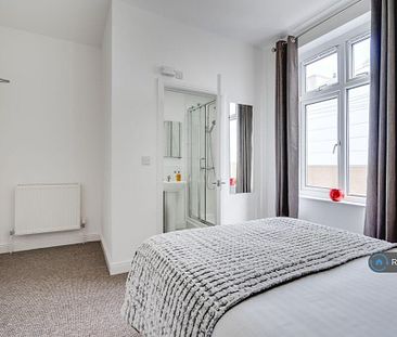 1 bedroom house share for rent in Corbett Street, Smethwick, B66 - Photo 4
