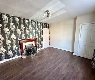 Dawlish Mount, Leeds - Photo 2