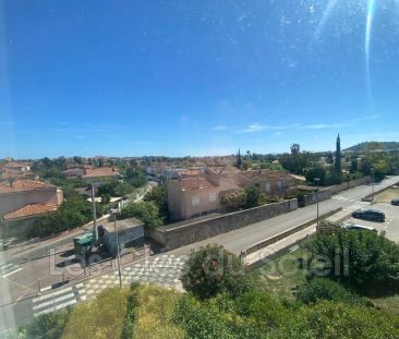 Location appartement 4 pièces 71 m² Hyères - Photo 4