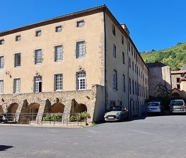 Appartement T2 dans la résidence LE PRIEURE à Blesle - Photo 3