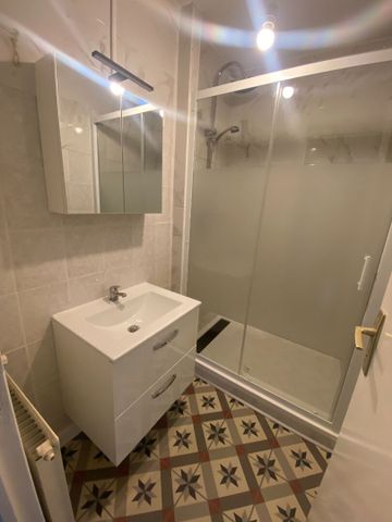 Location Appartement 4 pièces 68m² - Photo 4