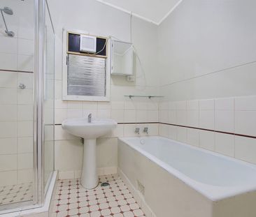 3 Bedroom Home Close to Albury CBD - Photo 4