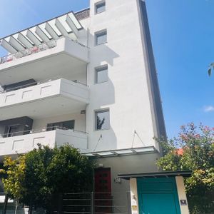 Ενοικίαση κατοικίας, 93 τ.μ., Μαρούσι, 1.450 € - Photo 2