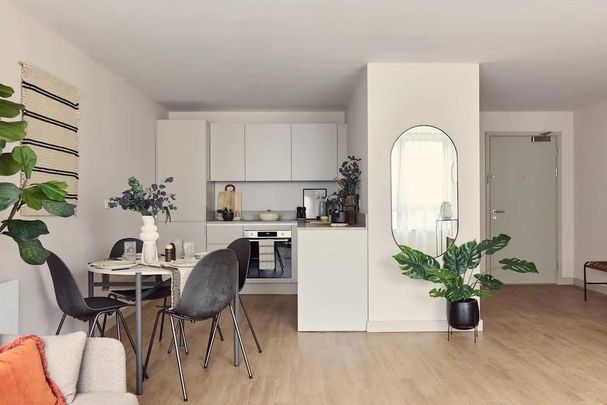 1 bedroom apartment to rent - Photo 1