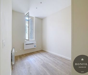 A LOUER AVIGNON INTRA MUROS (84000): charmant appartement 2 pièces ... - Photo 5