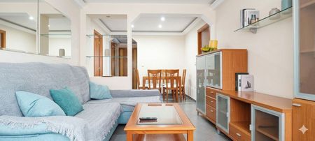 Alquiler de piso en Calle Manuel Altolaguirre, 8 - Photo 2