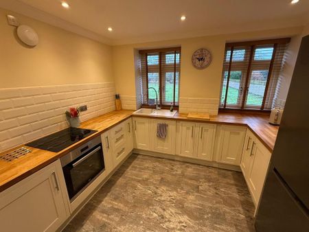 2 bedroom house to rent - Photo 4