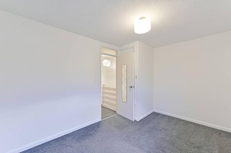 1 bedroom end of terrace house to rent - Photo 5